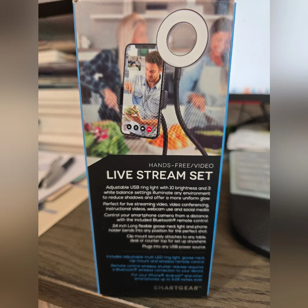 USB Ring Light, Mount, and Remote - New in Box Hands-Free Live Stream Set